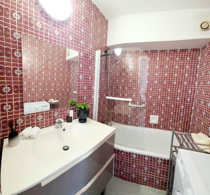 Studio T1- 2 Min Des Plages - Golf-Juan - Clim&Wifi Vallauris Exterior foto