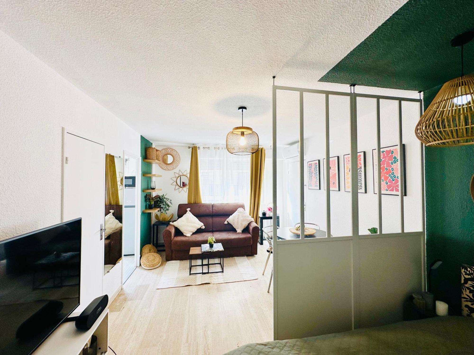 Studio T1- 2 Min Des Plages - Golf-Juan - Clim&Wifi Vallauris Exterior foto